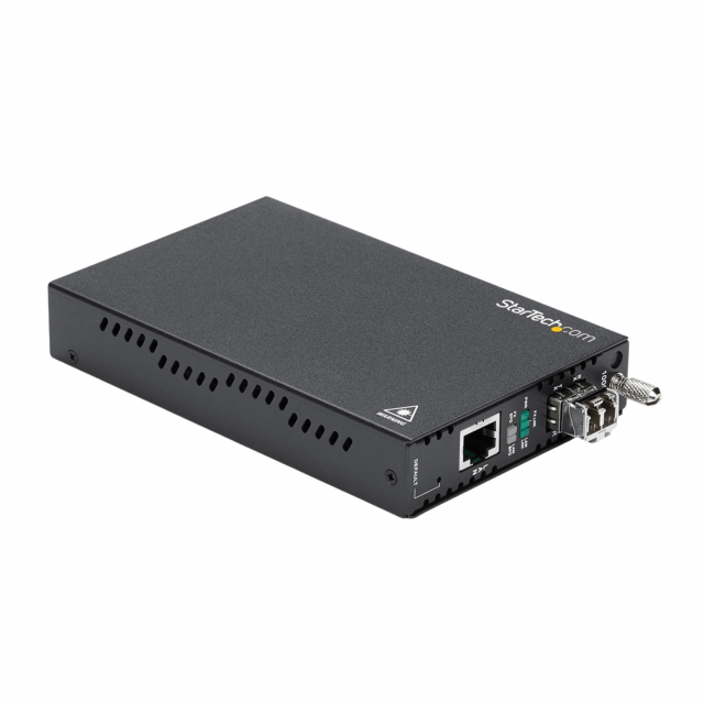 StarTech ET91000LCOAM OAM Managed Ethernet Fiber Media Converter